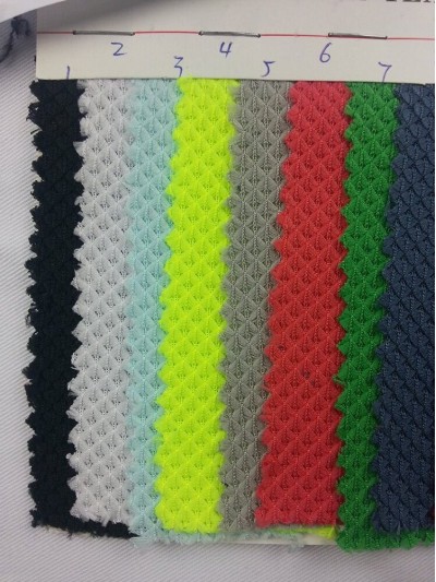 HK  KNSR  No.1-174滌綸鑽石提花吸濕排汗運動布 細節-1